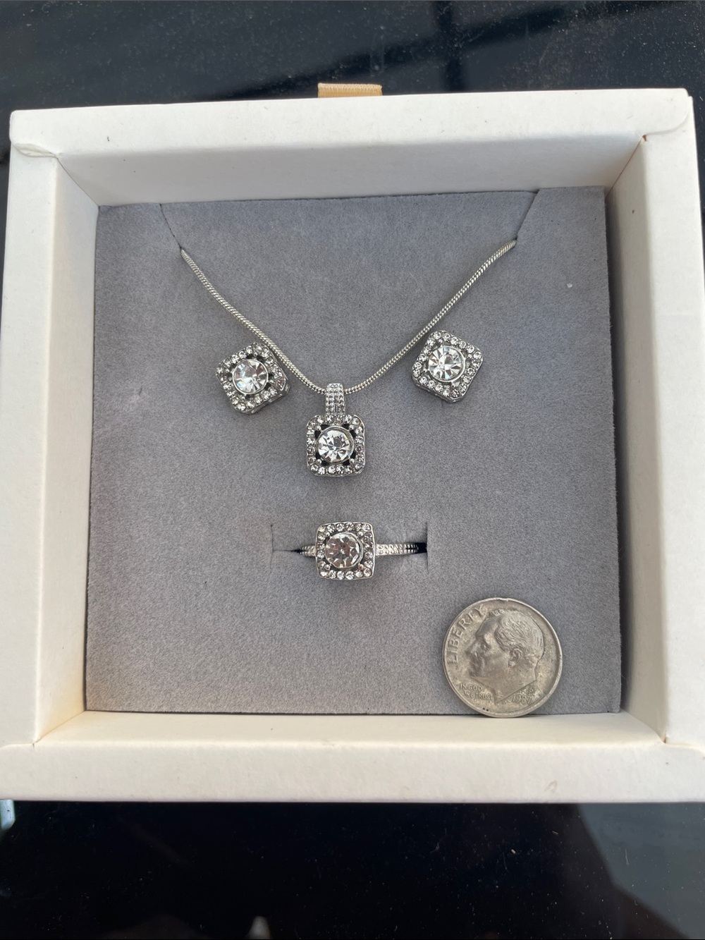 Silver Crystal Halo Necklace, Earrings & Ring Set - White/Silver, ring 6.5